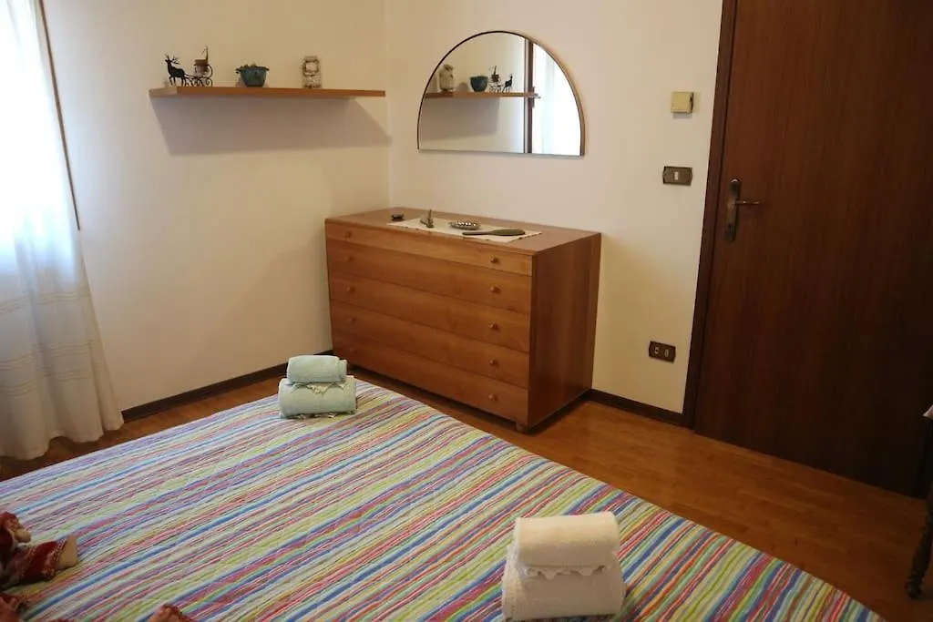 Casa Angela A Follina Βίλα 0*,